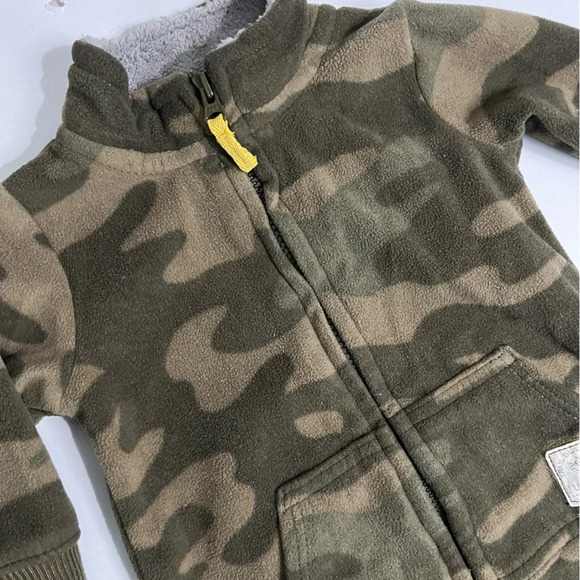 Carters • Green Camo Fleece Jumper Sleeper Overall - Picture 3 of 4